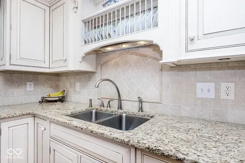 4909 Fall Creek Road Indianapolis IN 46220