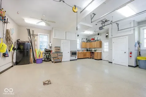 4909 Fall Creek Road Indianapolis IN 46220