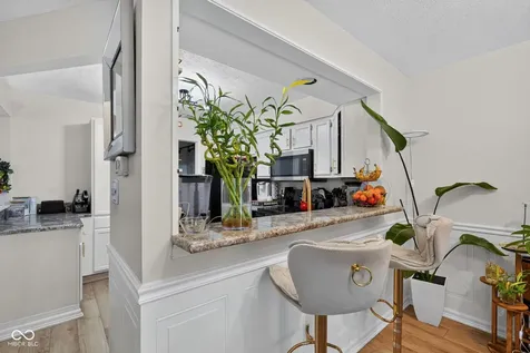 9209 Sea Pine Lane Indianapolis IN 46250