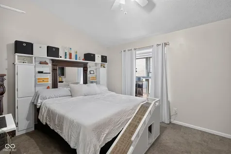 9209 Sea Pine Lane Indianapolis IN 46250