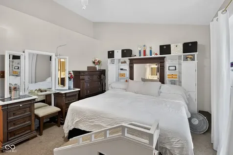 9209 Sea Pine Lane Indianapolis IN 46250