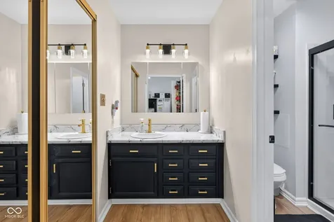 9209 Sea Pine Lane Indianapolis IN 46250