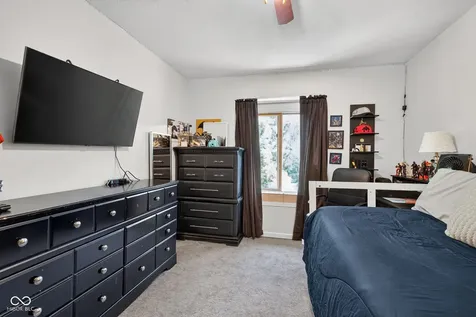 9209 Sea Pine Lane Indianapolis IN 46250