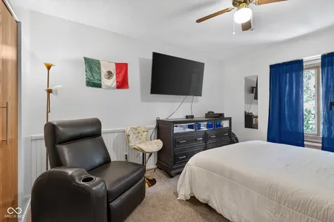 9209 Sea Pine Lane Indianapolis IN 46250