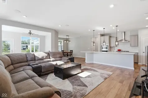 5807 Walkabout Way Brownsburg IN 46112