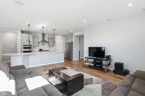5807 Walkabout Way Brownsburg IN 46112