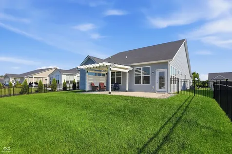 5807 Walkabout Way Brownsburg IN 46112
