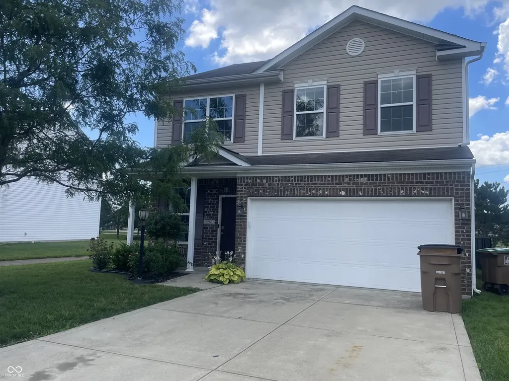 2263 Shadow Bend Drive Columbus IN 47201