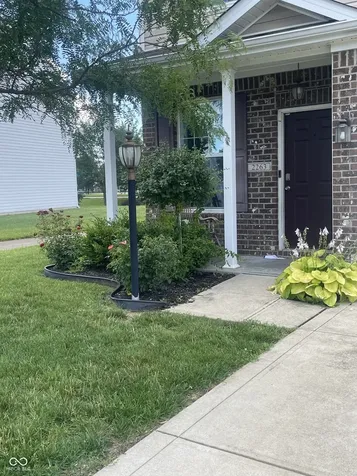 2263 Shadow Bend Drive Columbus IN 47201