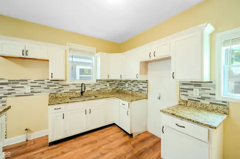 426 Eastern Avenue Indianapolis IN 46201
