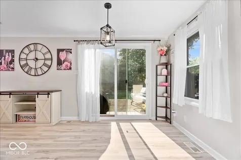 8807 Moll Drive Fishers IN 46038