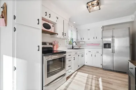 8807 Moll Drive Fishers IN 46038