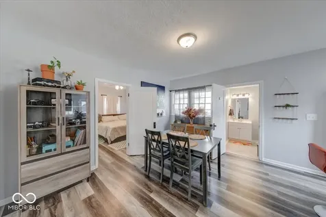 4578 Carrollton Avenue Indianapolis IN 46205