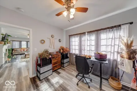 4578 Carrollton Avenue Indianapolis IN 46205