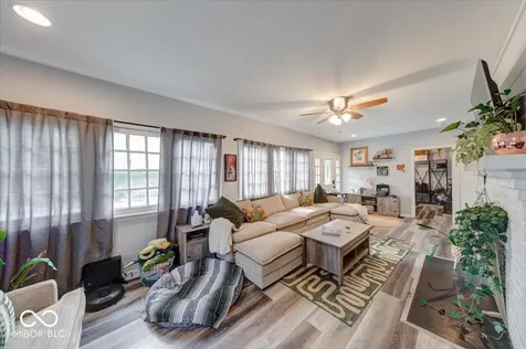 4578 Carrollton Avenue Indianapolis IN 46205