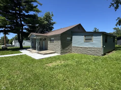 2702 Caroline Avenue Indianapolis IN 46218