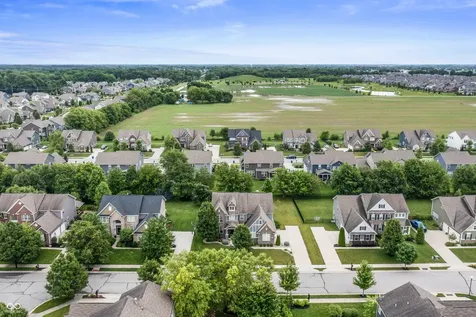 10123 Landis Boulevard Fishers IN 46040