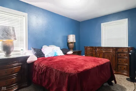 2011 Rosewood Avenue Anderson IN 46011