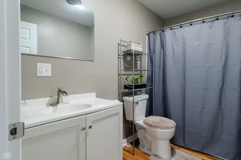 2011 Rosewood Avenue Anderson IN 46011
