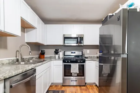 2011 Rosewood Avenue Anderson IN 46011