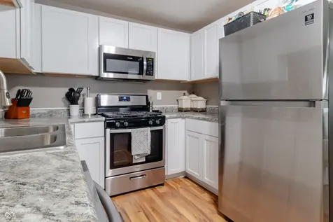 2011 Rosewood Avenue Anderson IN 46011