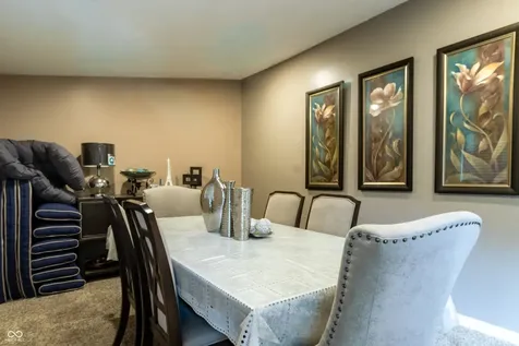 2011 Rosewood Avenue Anderson IN 46011