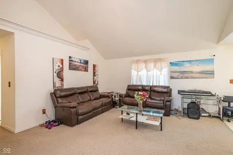 4611 Ashwood Drive Seymour IN 47274