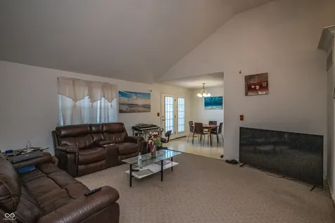 4611 Ashwood Drive Seymour IN 47274