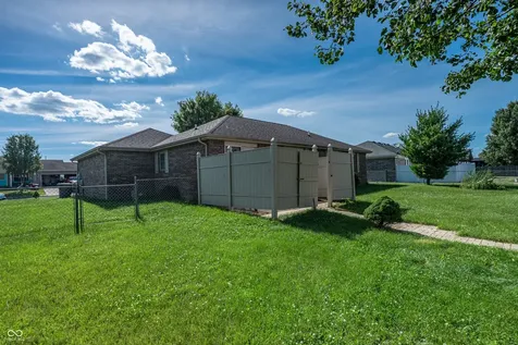 4611 Ashwood Drive Seymour IN 47274
