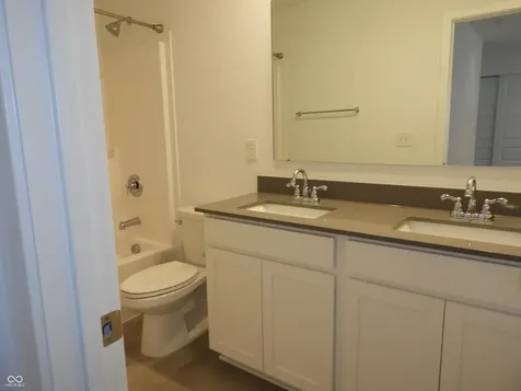 4376 Hovenweep Way Indianapolis IN 46235