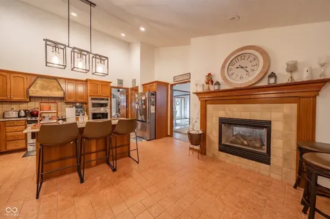 1517 Cherry Tree Road Avon IN 46123