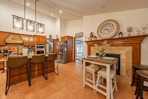1517 Cherry Tree Road Avon IN 46123