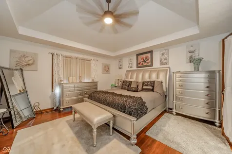 1517 Cherry Tree Road Avon IN 46123