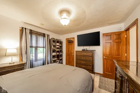 1517 Cherry Tree Road Avon IN 46123