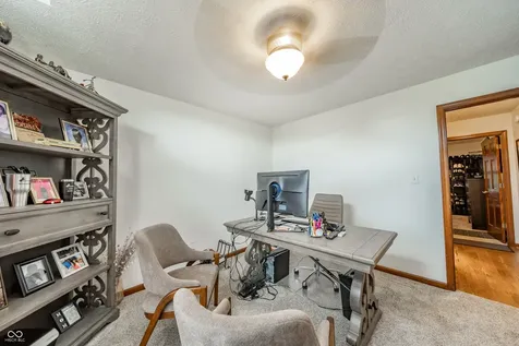 1517 Cherry Tree Road Avon IN 46123