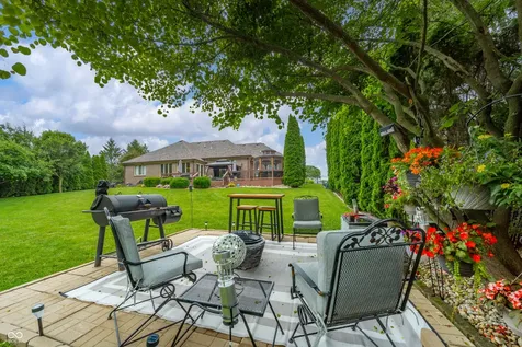1517 Cherry Tree Road Avon IN 46123
