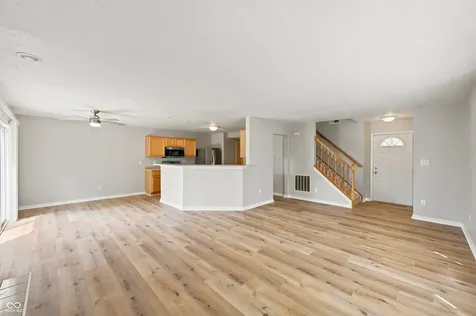 5658 Cheval Indianapolis IN 46235