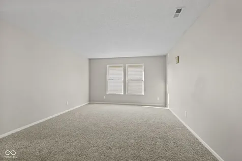 2488 Woodfield Boulevard Franklin IN 46131