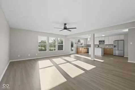 2488 Woodfield Boulevard Franklin IN 46131