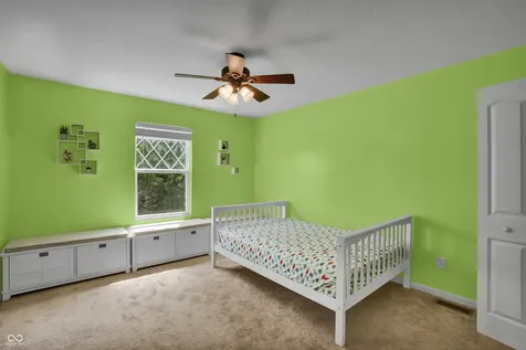 1975 Lakecrest Drive Columbus IN 47201