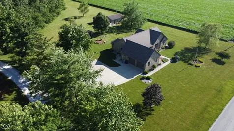 8709 W 1400 N Elwood IN 46036