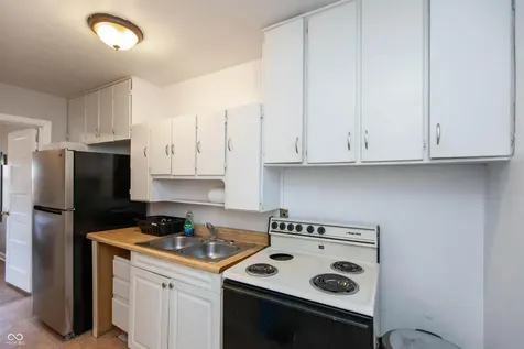 2654 Shelby Street Indianapolis IN 46203