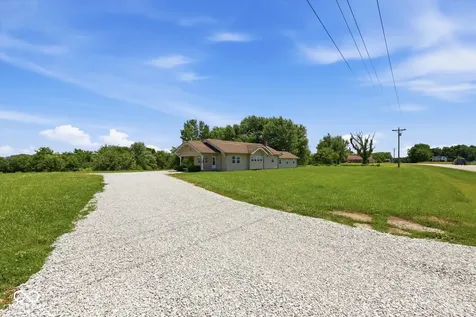 3730 N State Road 9 Shelbyville IN 46176