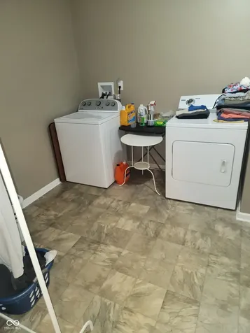 4324 Big Leaf Lane Indianapolis IN 46239