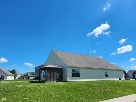 4324 Big Leaf Lane Indianapolis IN 46239