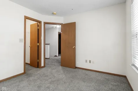 1216 Country Creek Circle Indianapolis IN 46234