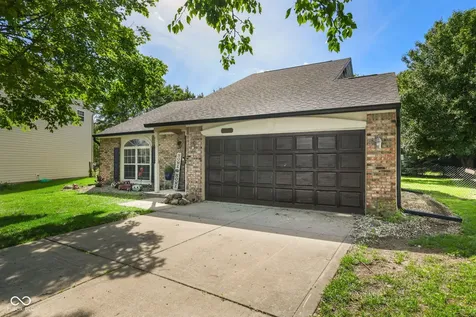 6677 Wimbledon Drive Zionsville IN 46077