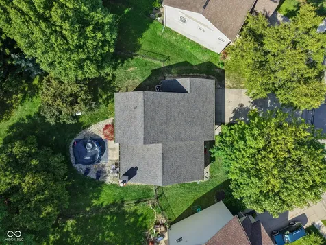6677 Wimbledon Drive Zionsville IN 46077