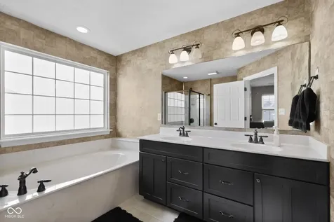 13815 N Honey Creek Drive Camby IN 46113