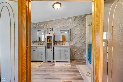 2428 S 550 E Crawfordsville IN 47933
